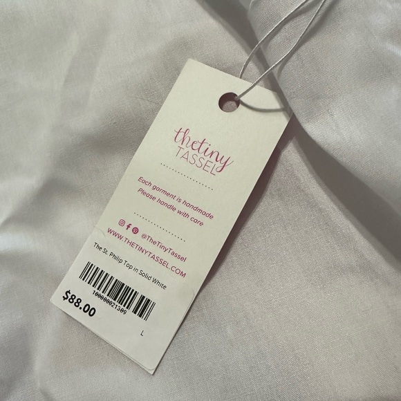 NWT Thetiny Tassel White Women’s L Shirt - Picture 4 of 4